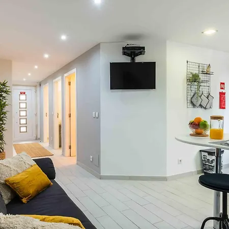 Santa Eulalia 2-bedroom - Swimming Pool - Wifi Daire Albufeira